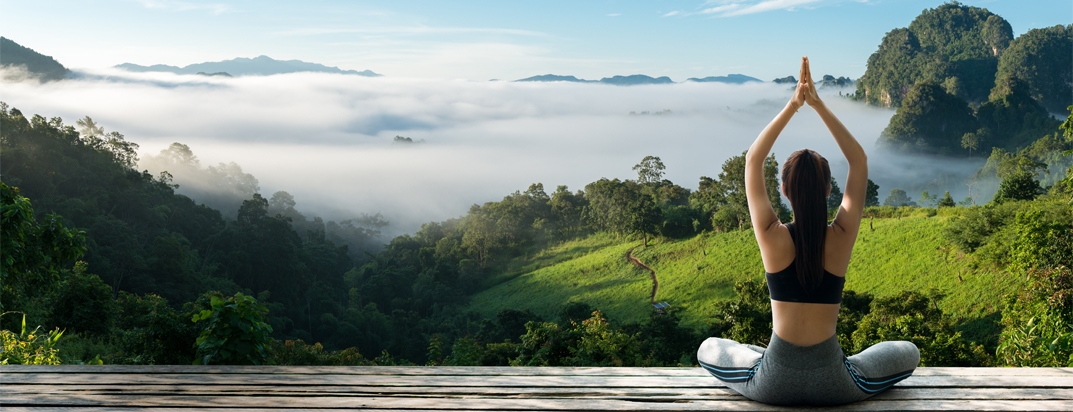 8 Budget-Friendly Yoga Retreats Around the Globe 3 Yoga Retreats Main | 8 Budget-Friendly Yoga Retreats Around the Globe